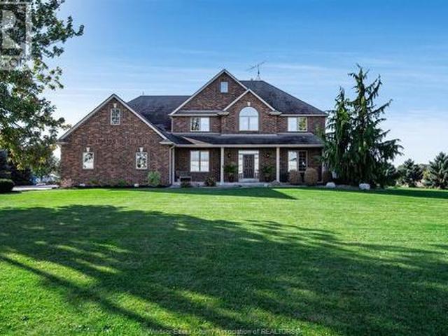 901 Road 2 East, Kingsville, ON, N9Y 3E4 house for sale | Listing ID 26025 | Royal LePage