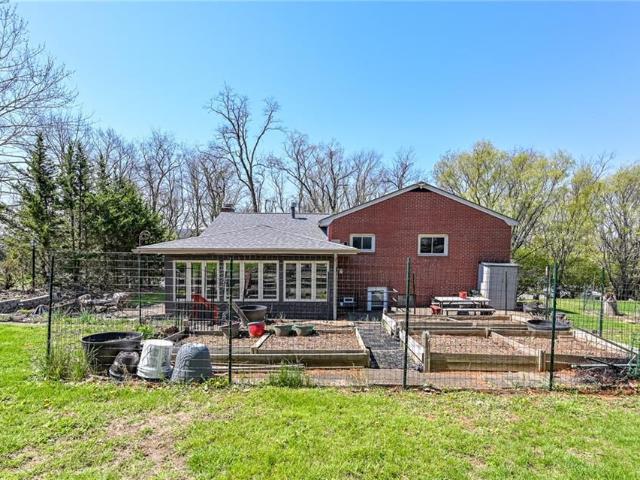 901 Roosevelt St, Conway, PA 15027 | MLS #1750