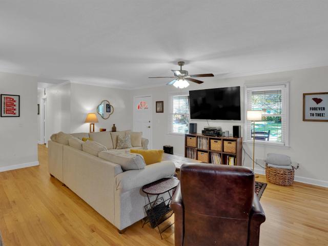 901 Riverview Drive