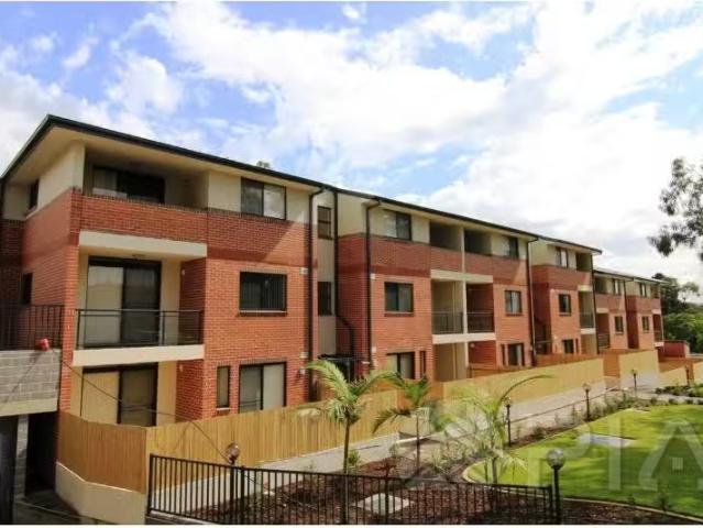 90/1 Russell St, Baulkham Hills Apartment for rent Listed by.