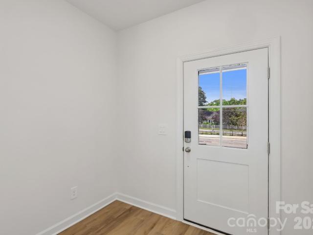 9024 Foggy Brook Loop
