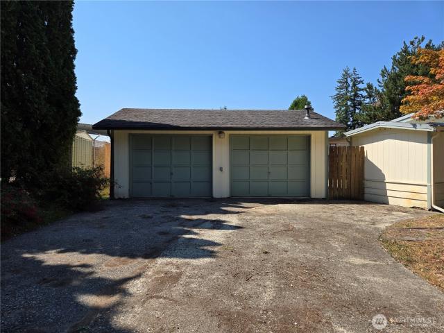 9028 12th Place SE