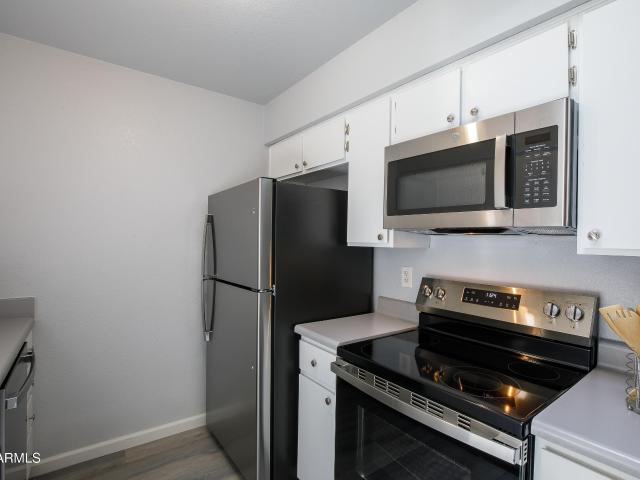 9020 w highland avenue # 115