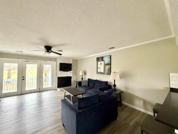 9021 S Pointe Ridge Lane