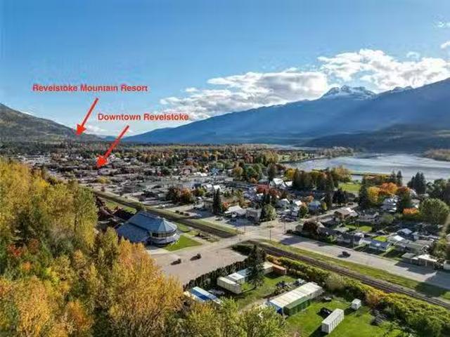 902 Farrell Road, Revelstoke, BC, V0E 2S0 vacant land for sa.