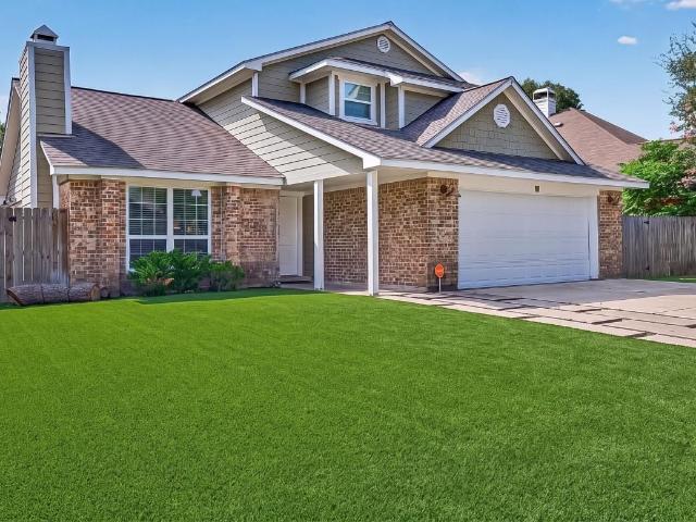 902 Mountain Meadows Drive