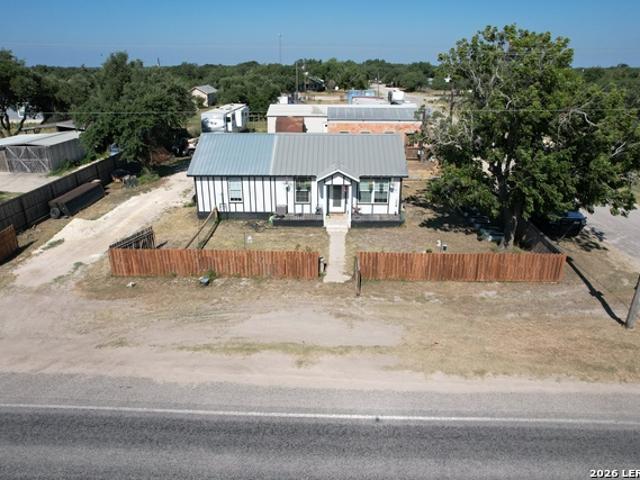 902 S State Highway 55