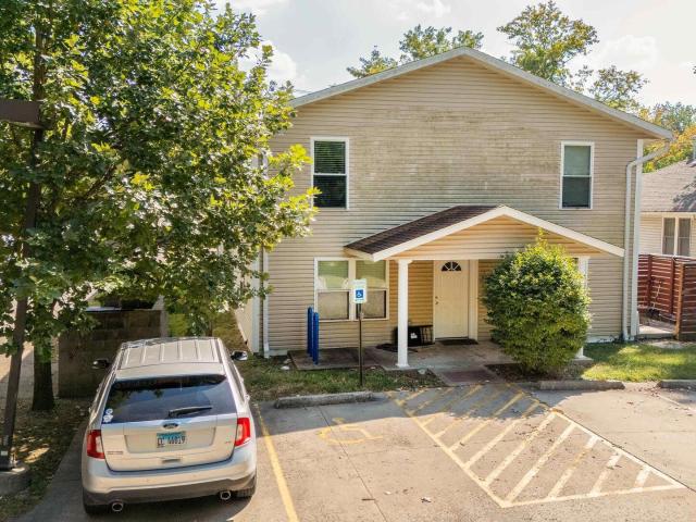 902 W MILL Street # 904 # 904,906,908