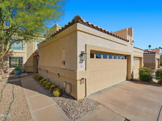 9034 w port royale lane