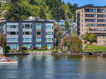 9039 NE Juanita Dr, Unit 104, Kirkland, WA 98034 | MLS #2536