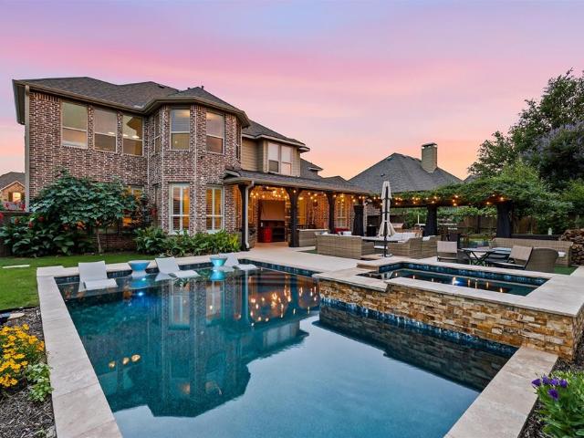 9031 Cedar Ridge