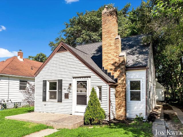 903 Griggs Street