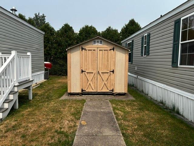 903 douglas drive