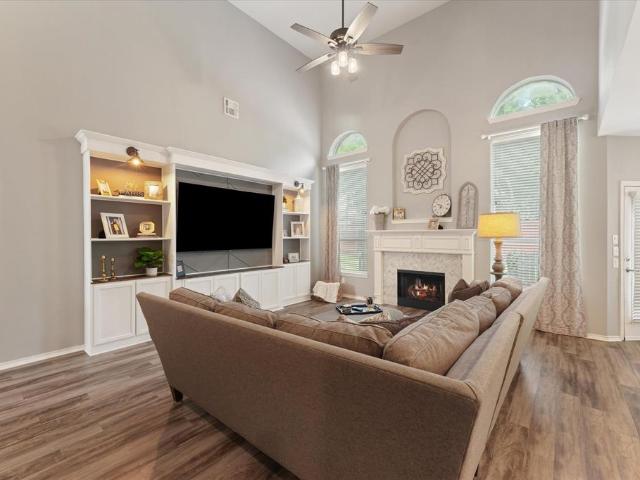 903 Fountain Drive