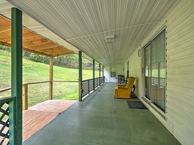 903 Flatwoods Road