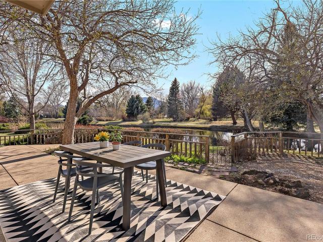 903 Meadow Glen Drive