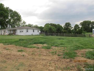 9045 Hwy Dd, O'Fallon, MO 63368 | MLS #21035