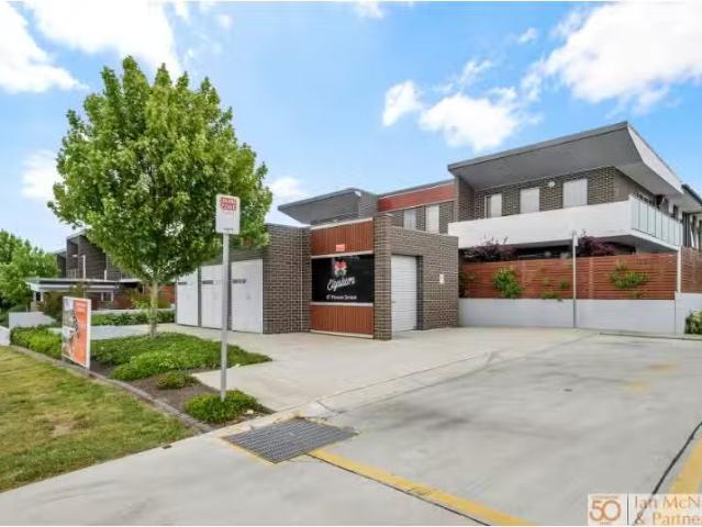 90/47 49 Mowatt Street, Queanbeyan Townhouse for rent Listed.