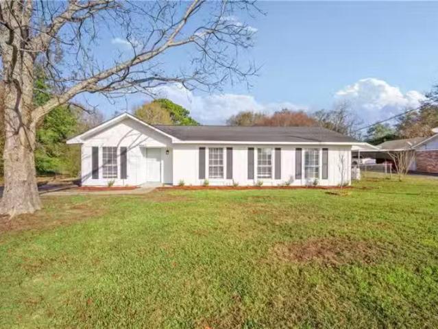 9040 VALLEY VIEW DR, MOBILE, AL 36695