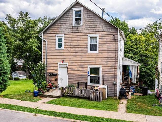 904 Louise Ave, Morgantown, WV 26505