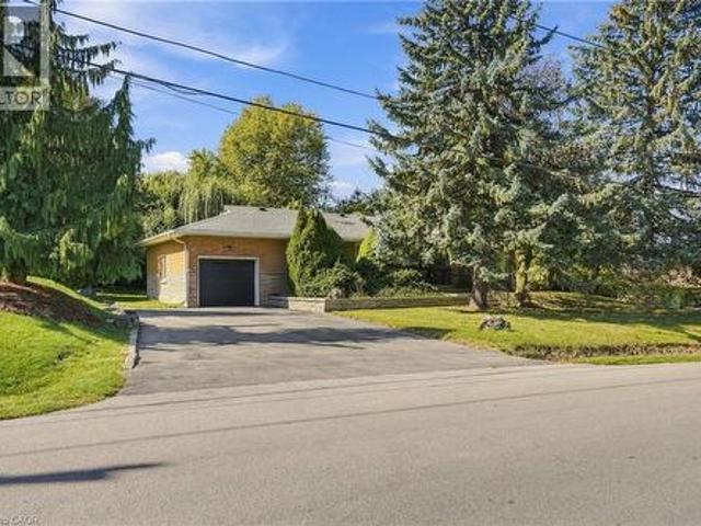 904 Montgomery Drive, Ancaster, ON, L9G 3H9 house for sale | Listing ID 40870 | Royal LePage