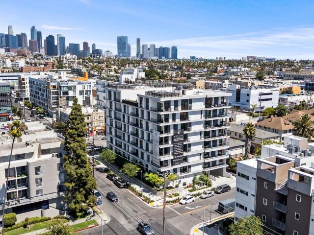 904 S New Hampshire Ave, Unit PH2, Los Angeles, CA 90006 | MLS #26673