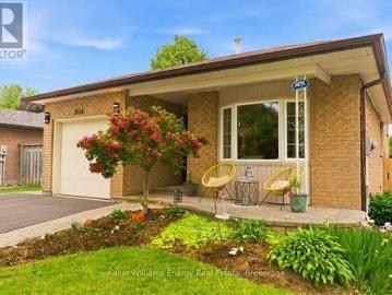 904 Southgate Drive, Oshawa Donevan, ON, L1H 7Z9 house for sale | Listing ID E13483 | Royal LePage