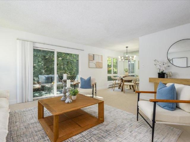 904 Peninsula Avenue 305