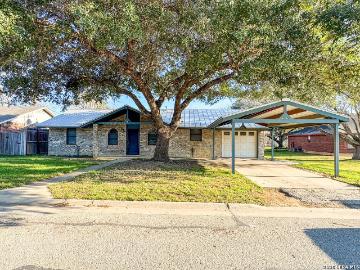 904 West St, Stockdale, TX 78160 | MLS #1940