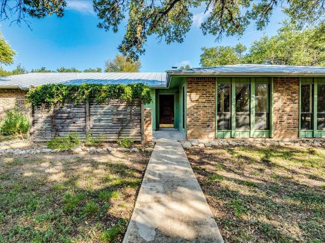 904 Willow Creek Cir
