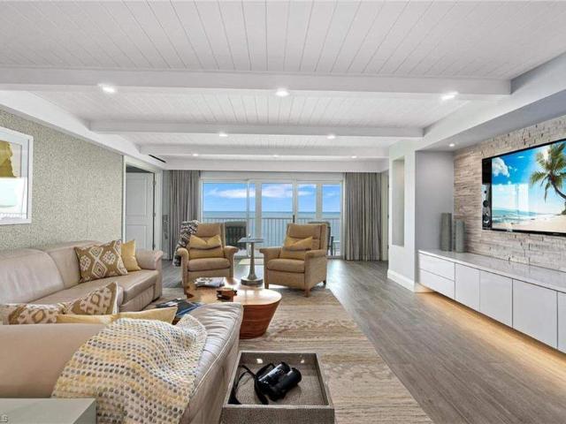 9051 Gulf Shore Dr PH3, Naples, FL