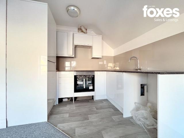 905 Christchurch Road, Bournemouth, Dorset BH7, 1 bed flat to rent, £850 pcm | PrimeLocation