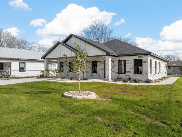905 Avenue E. Moody, TX 76557 | MLS #227663