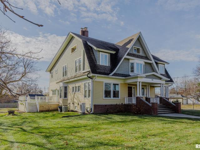 905 E 1st N St, Carlinville, IL 62626 | MLS #CA1041