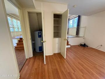 905 Highland Drive