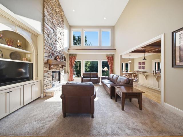 905 Highlander Trail