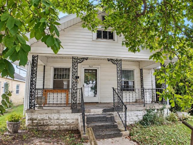 905 N Lindsay Street