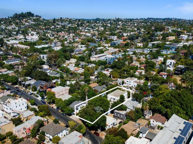 905 Sanborn Avenue