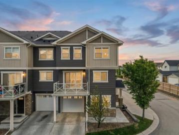 905 Skyview Ranch Grove Ne, Calgary, AB, T3N 0R7 townhouse for sale | Listing ID A2319 | Royal LePage