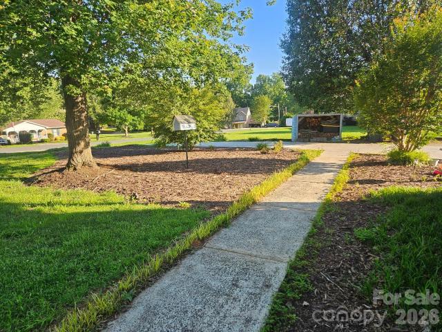 905 Stevens Road