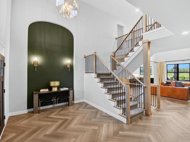 905 Roger Court
