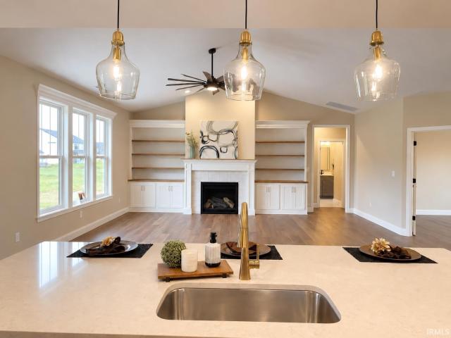 905 Ravenstone Drive