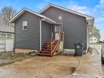 905 W Main Street