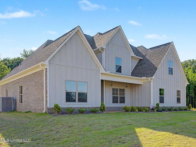9065 Bennett Trail