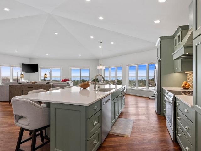 9065 Windigo Trail