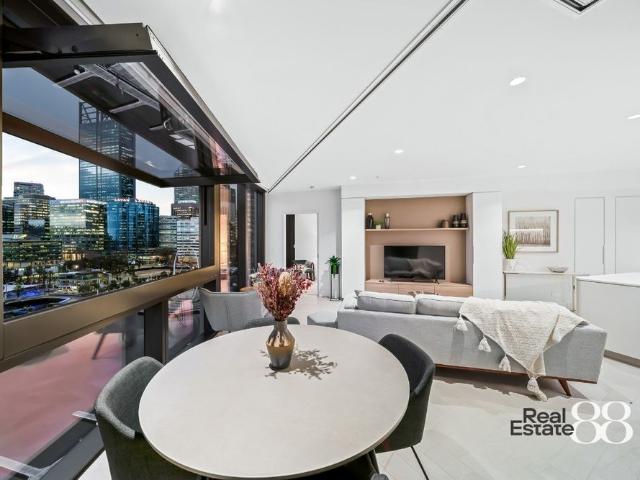 906 / 11 Barrack Square, PERTH WA 6000