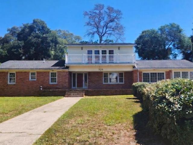 906 20th Ave N, North Myrtle Beach, SC 29582