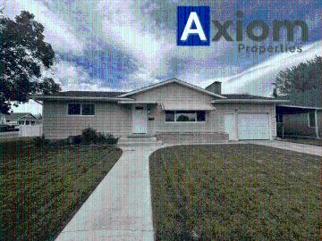 906 E Elm, 2 beds, 1 full bath