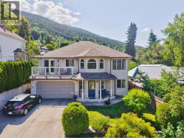 906 Observatory Street, Nelson, BC, V1L 4Z5 house for sale | Listing ID 10392 | Royal LePage