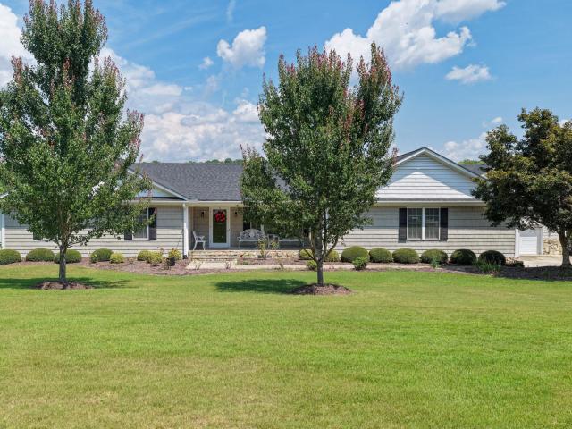 906 Walnut Drive